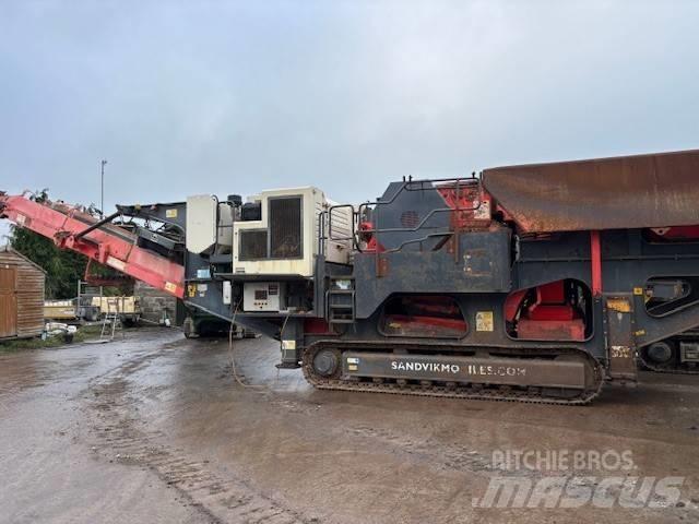 Sandvik QJ341 Mobile crushers
