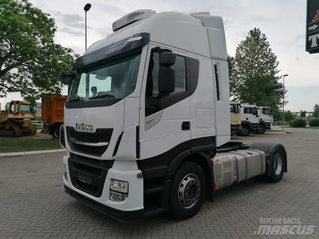Iveco AS440ST/P Tractor Units
