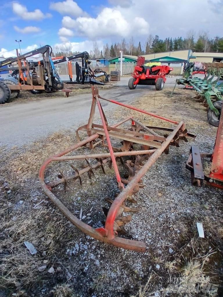  Pyörivä äes 280 Harrows