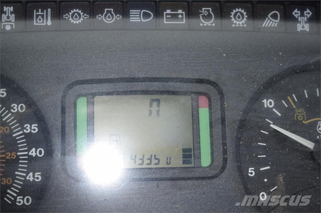 John Deere 6230 Tractors