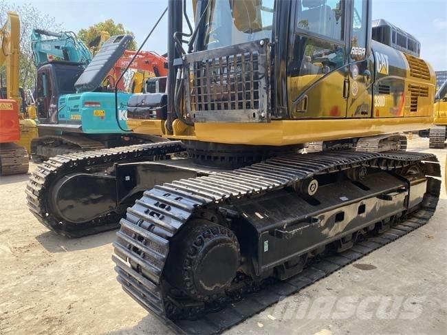 CAT 330 D2L Crawler excavators
