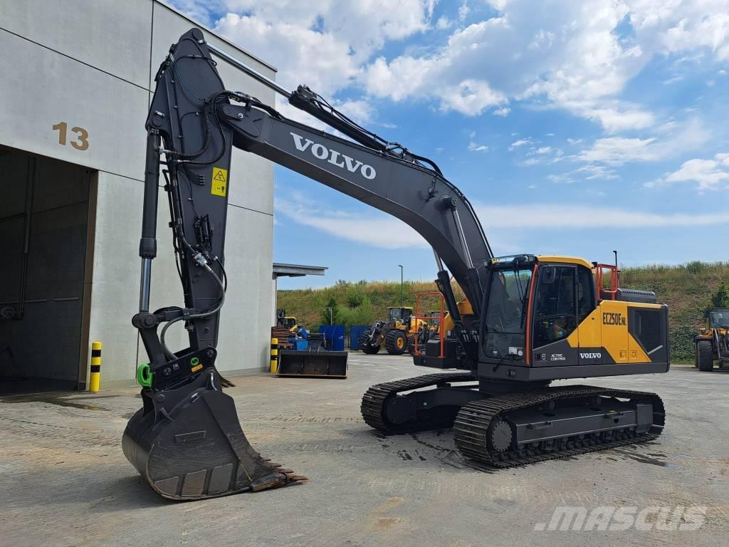 Volvo EC250ENL Crawler excavators