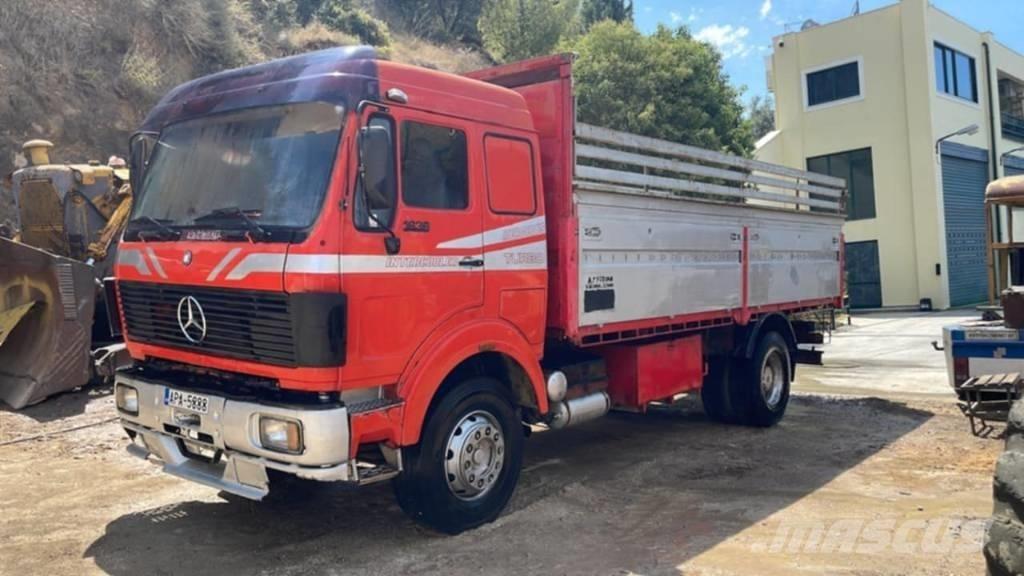 Mercedes-Benz 1638 Flatbed / Dropside trucks
