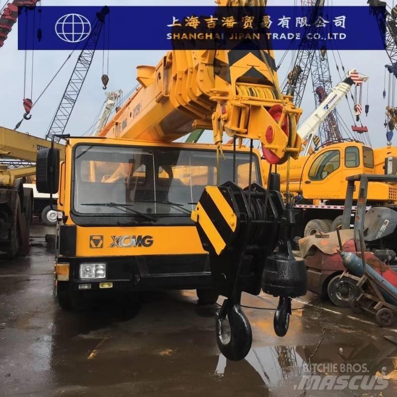 XCMG QY 25 All terrain cranes