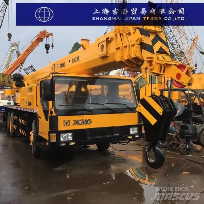 XCMG QY 25 All terrain cranes