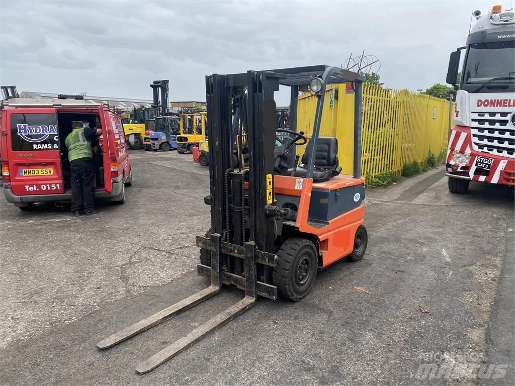 Toyota FBM16 Electric forklift trucks