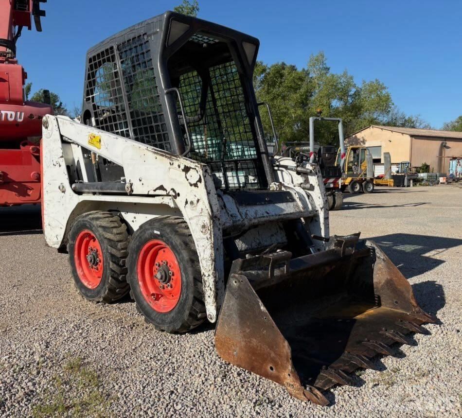 Bobcat S 100 Skid steer loaders