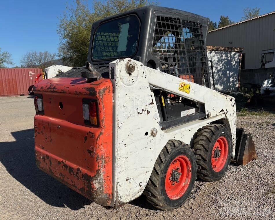 Bobcat S 100 Skid steer loaders