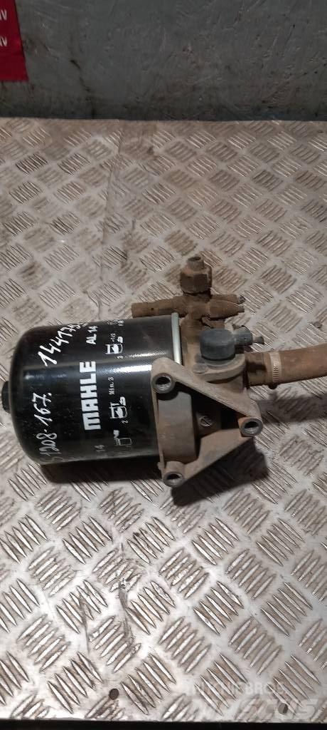 Scania 94 D.       1441751 Brakes