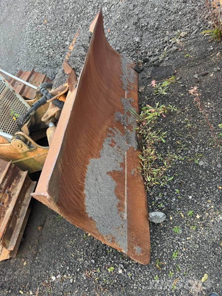 CASE 1150 E Crawler dozers