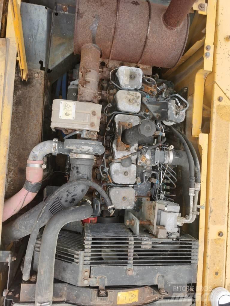 Komatsu PC 200-7 Crawler excavators