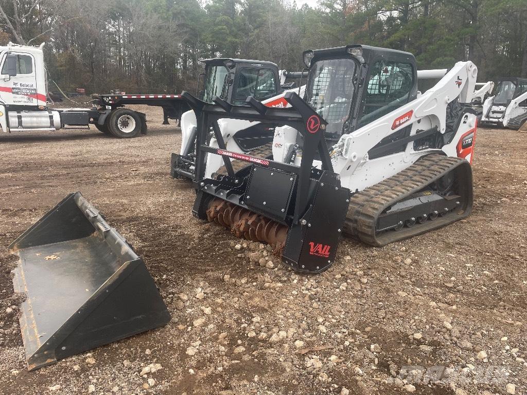 Bobcat T770 Skid steer loaders