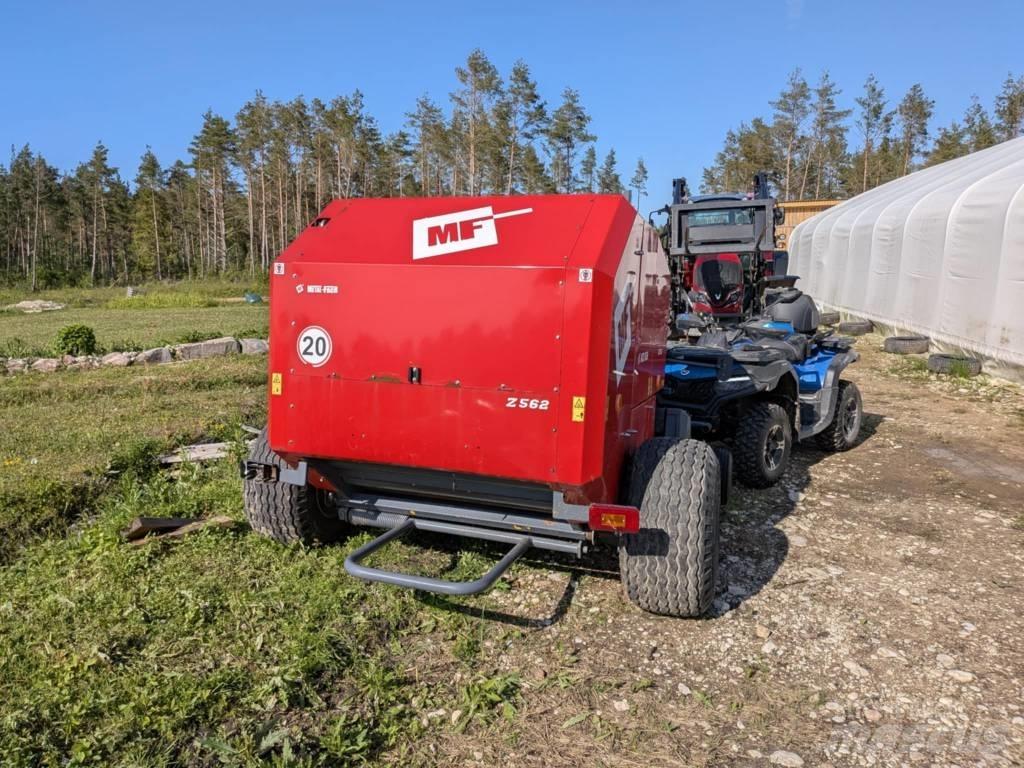 Metal-Fach Z562 Round balers