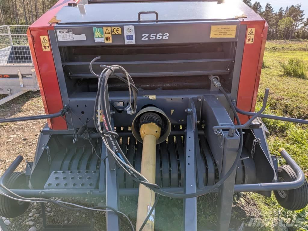 Metal-Fach Z562 Round balers