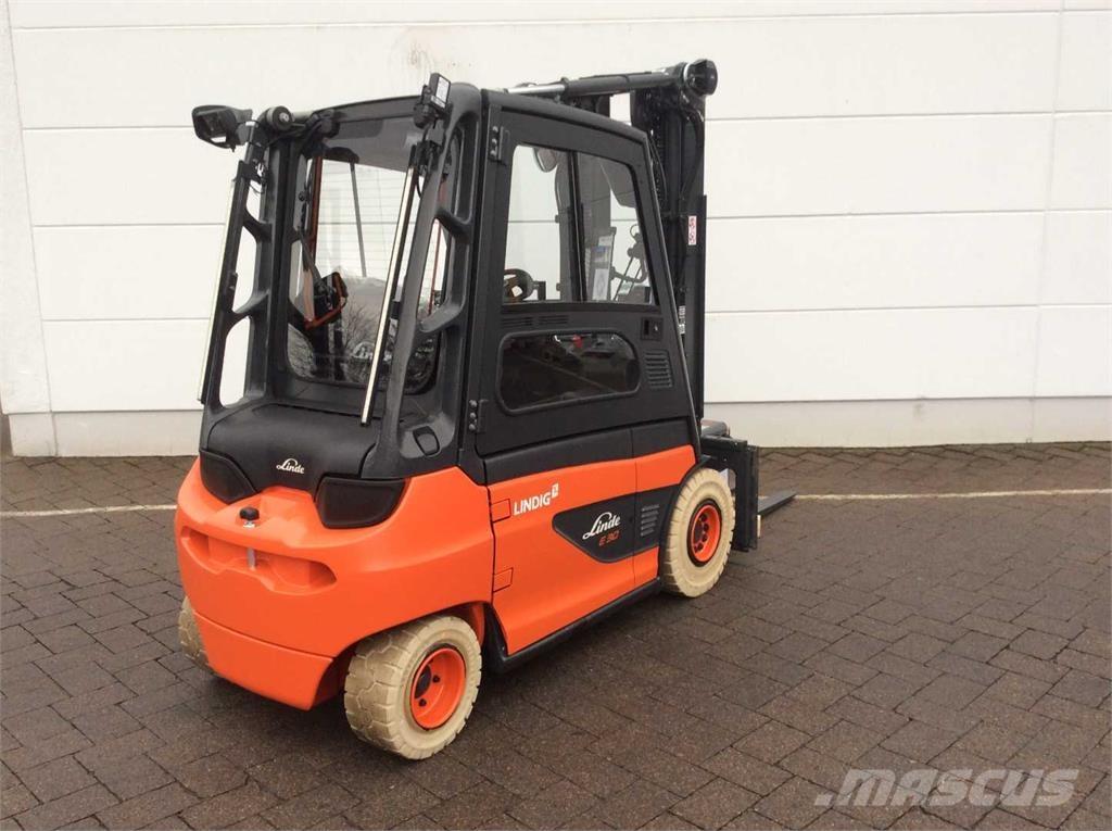 Linde E30 Electric forklift trucks