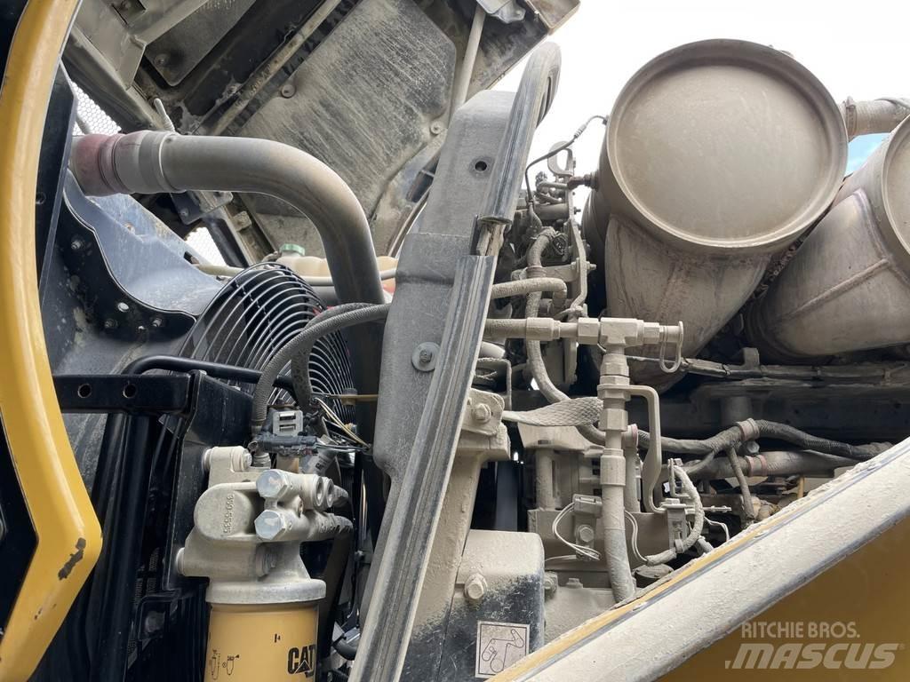 CAT 972M Wheel loaders