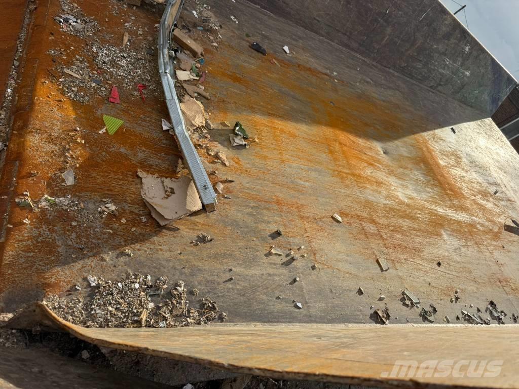 Haas Tyron 2000 XL Waste Shredders