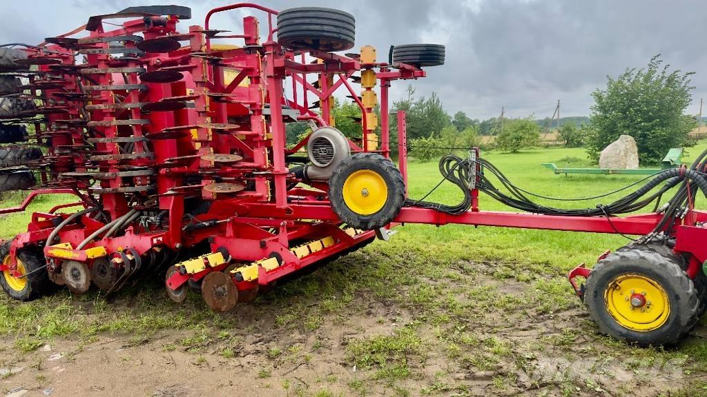 Väderstad RapidA600S Drills