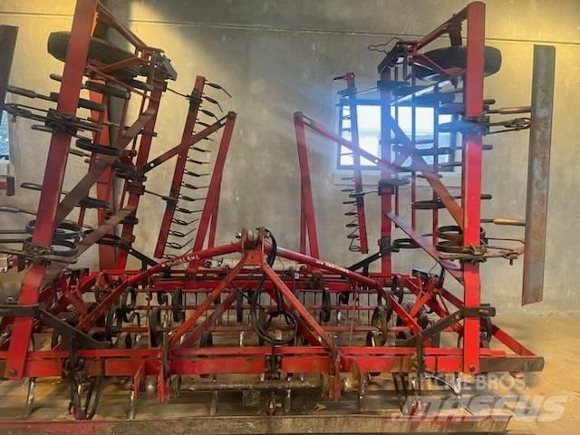 Kongskilde SGB 49 Harrows