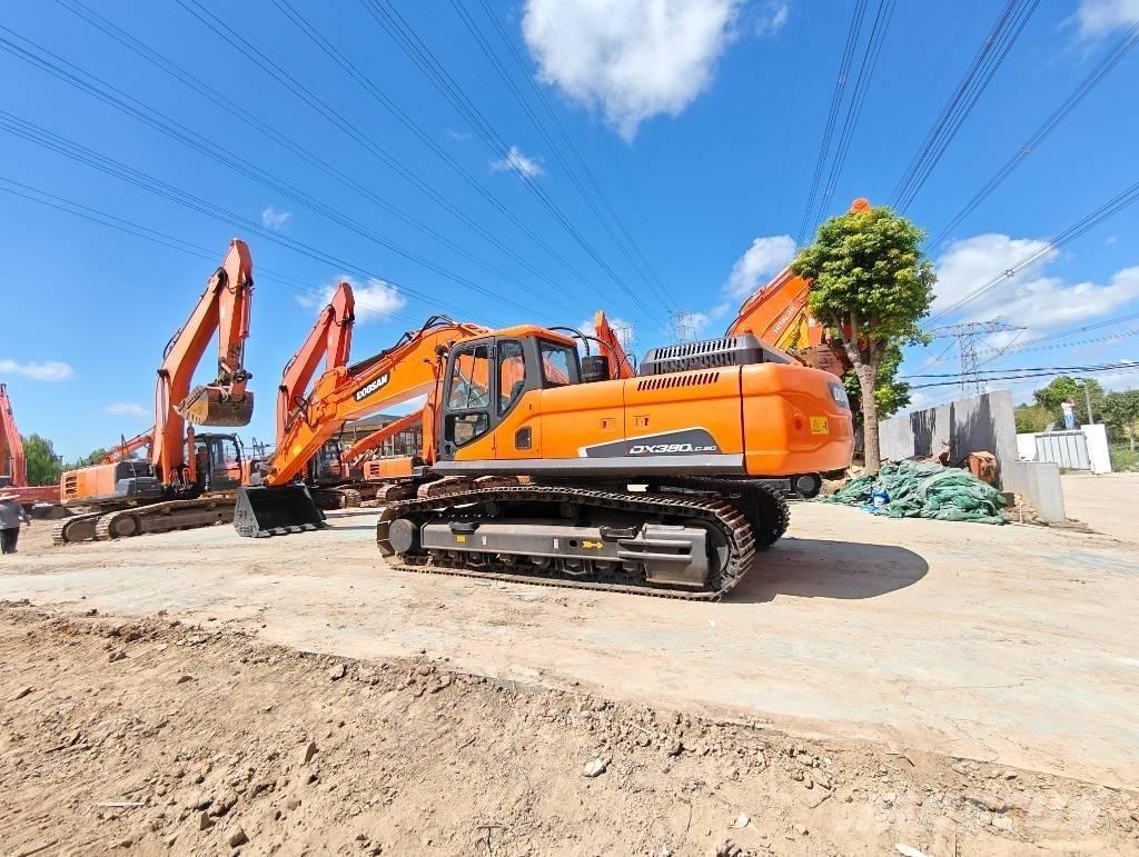 Doosan DX380LC-9 Amphibious Excavators
