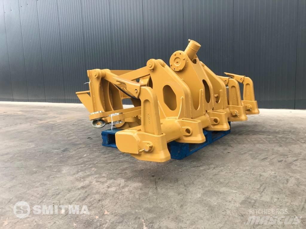 CAT 12M2 Scarifiers