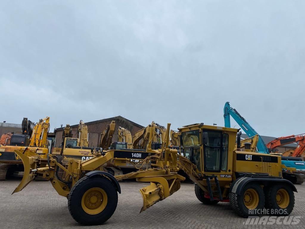 CAT 140 H Graders
