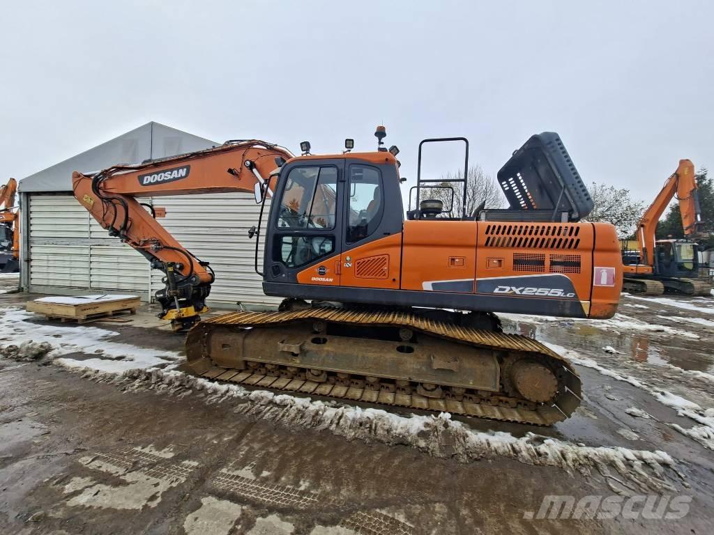 Doosan DX 255 LC-5 Crawler excavators