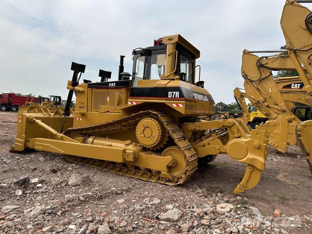 CAT D 7 R Crawler dozers