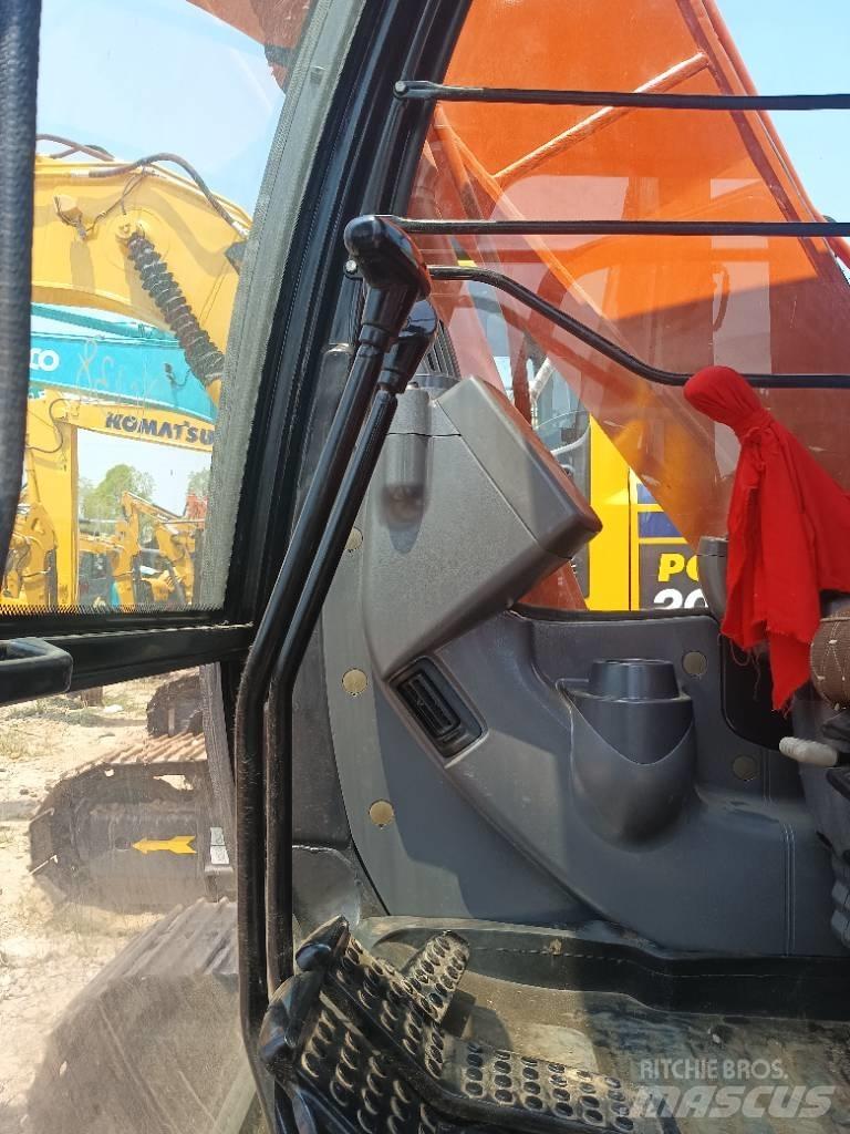 Hitachi ZX 120 Crawler excavators