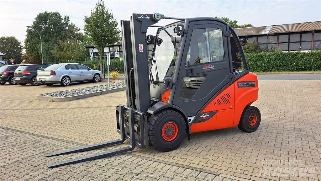 Linde H35D-02 Diesel trucks