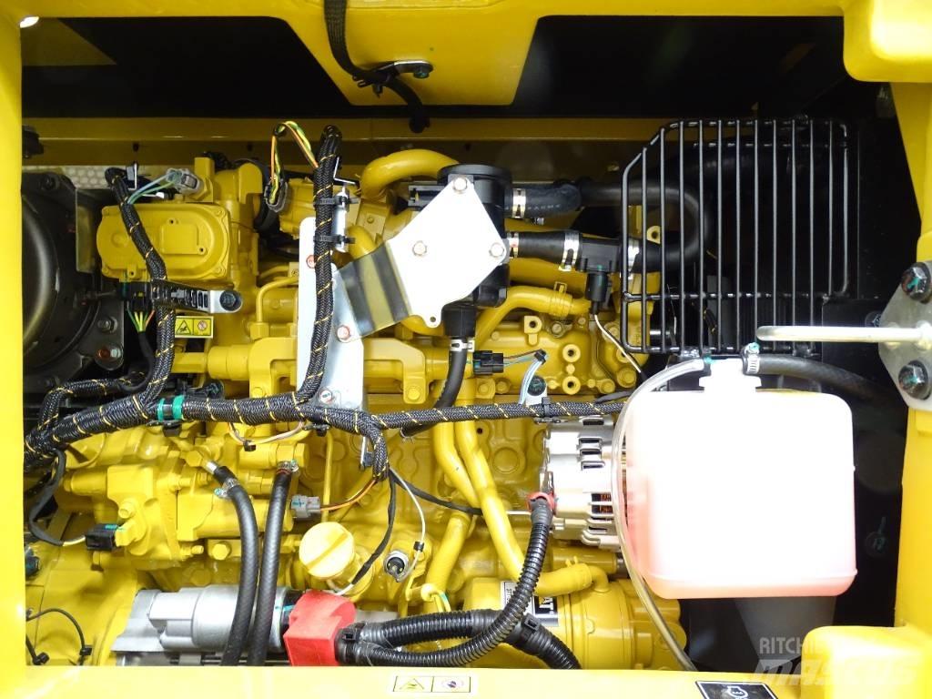CAT 308 CR Midi excavators  7t - 12t