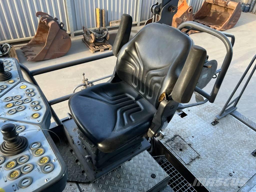 Vögele SUPER 1800-2 Asphalt pavers