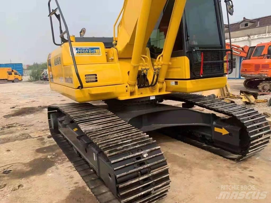 Komatsu PC 200-8 Crawler excavators