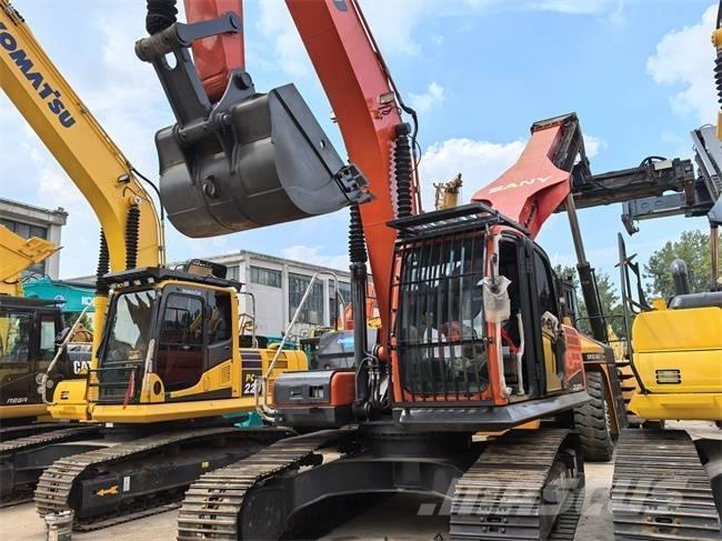Doosan DX 225 LC Crawler excavators