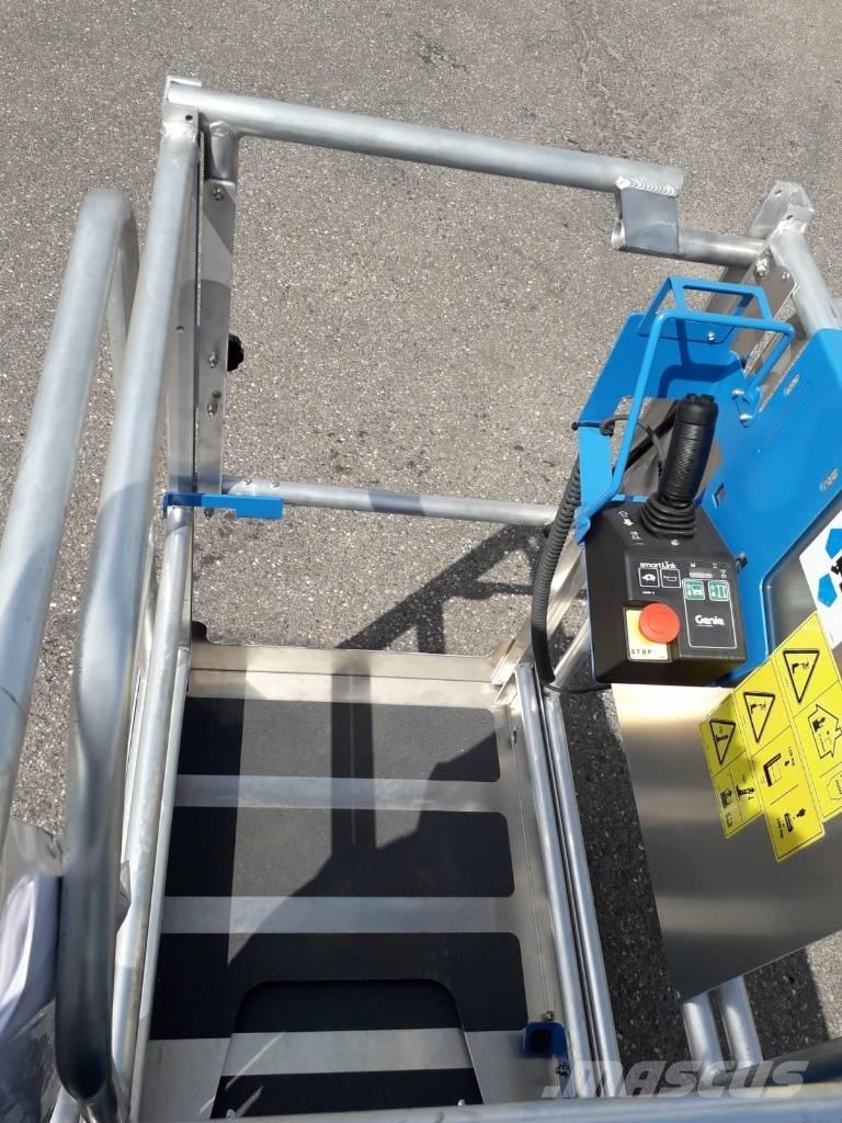 Genie GR-20 | 2020 Vertical mast lifts