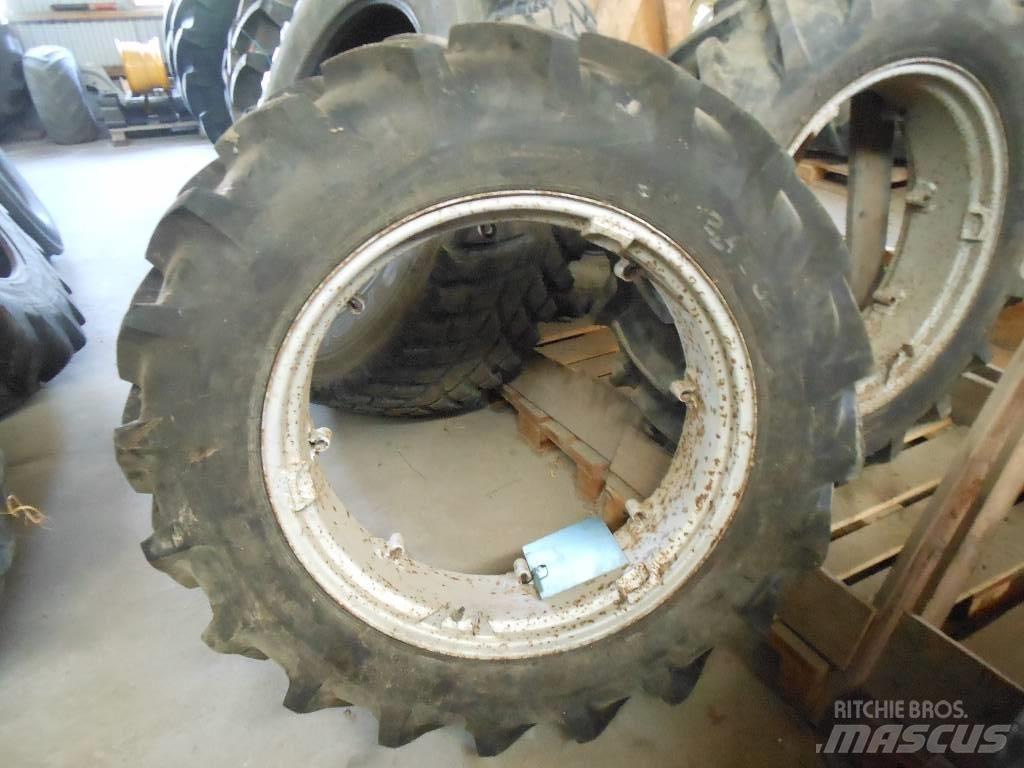 Taurus 12.4X 32 HJUL Agriculture - Others