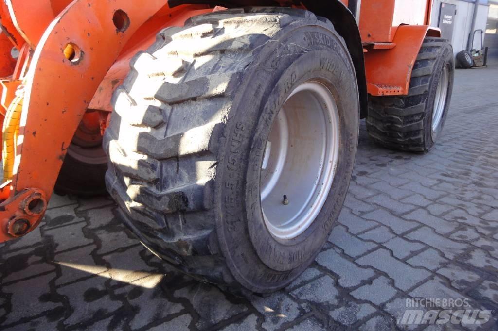 Schäffer 2436 Wheel loaders