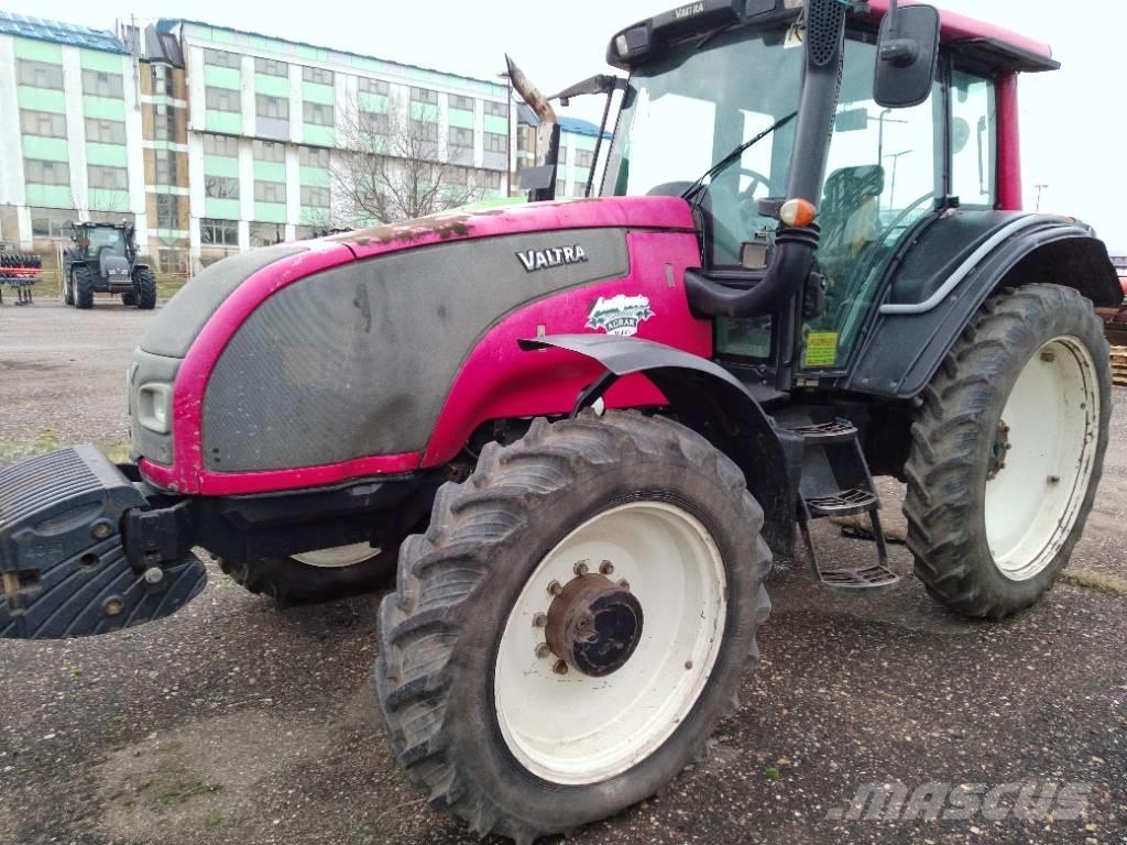 Valtra T 151 E Tractors