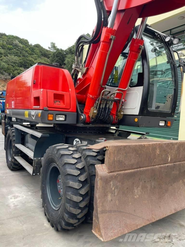 O&K MH 6.6 Wheeled excavators