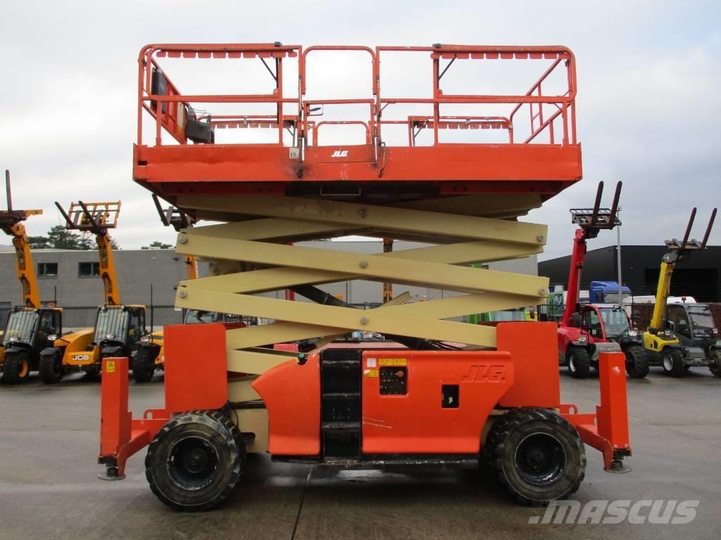 JLG 4384 RT (219) Scissor lifts