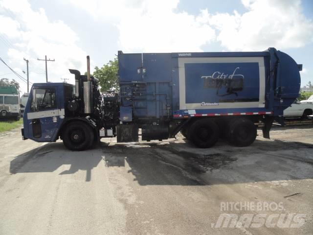 CCC LET Waste trucks