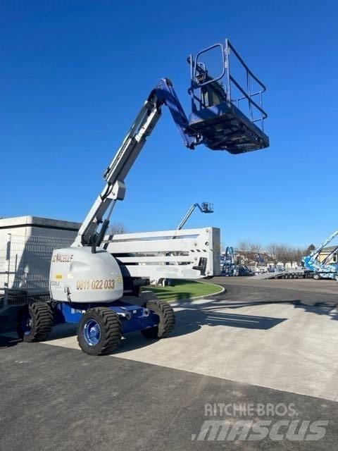 JLG 450 AJ Articulated boom lifts