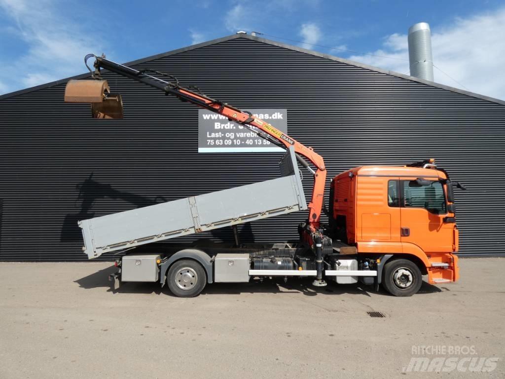 MAN TGL 12.220 Crane trucks
