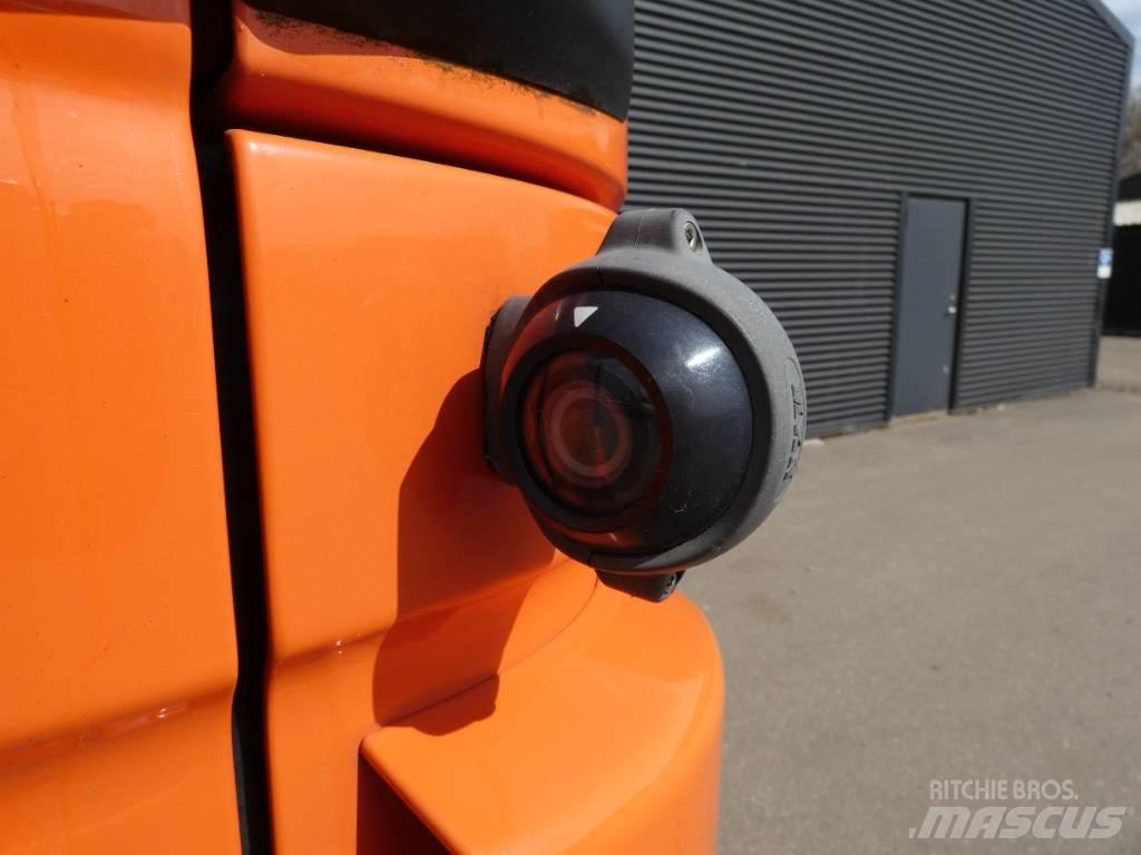 MAN TGL 12.220 Crane trucks
