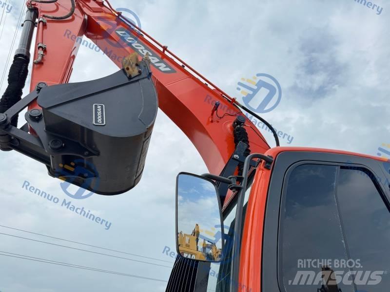 Doosan DX 225 LC-9C Crawler excavators