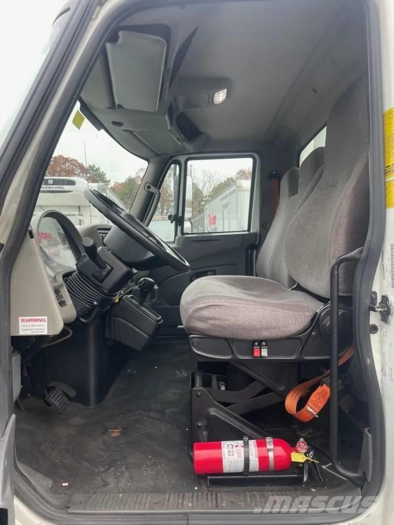 International 4300 Beverage delivery trucks