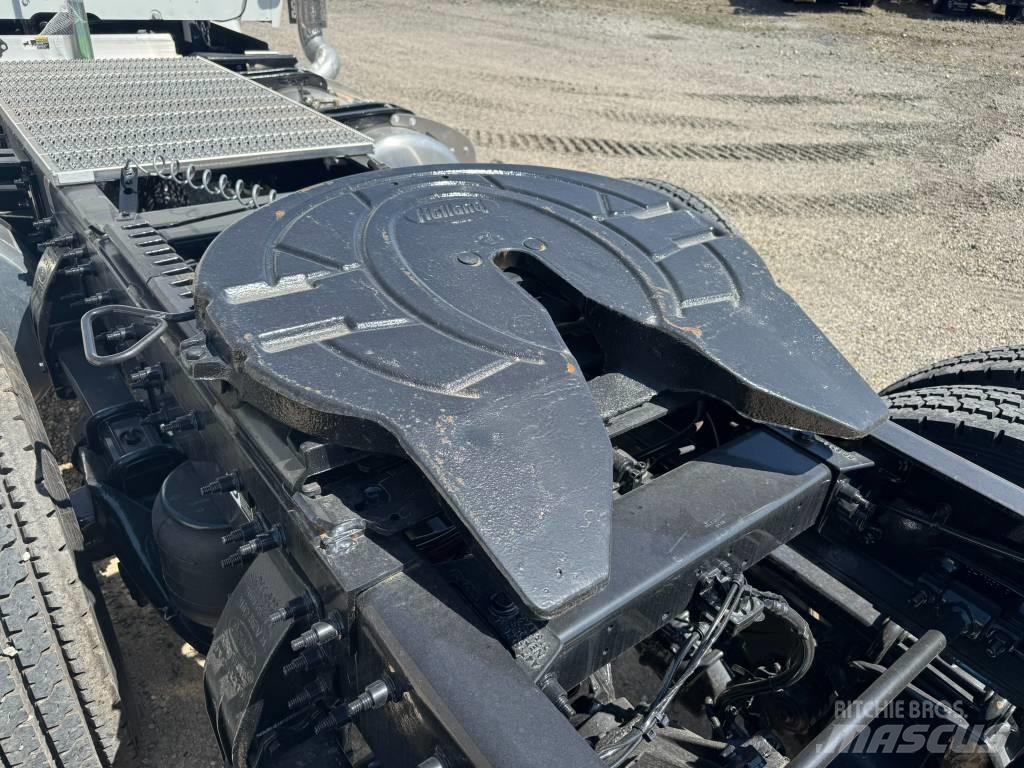 Peterbilt 567 Tractor Units