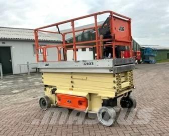 JLG 3246 ES Scissor lifts