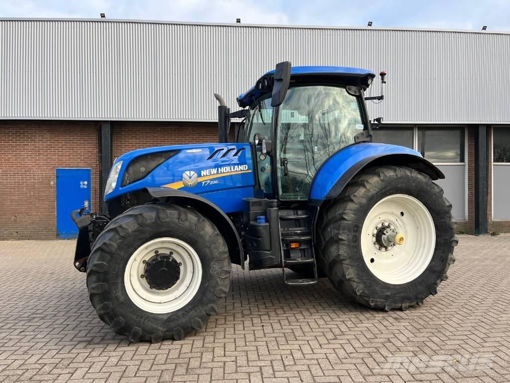 New Holland T 7.230 Tractors