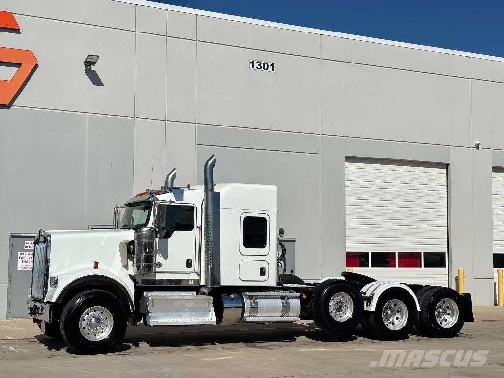 Kenworth W 900 Tractor Units